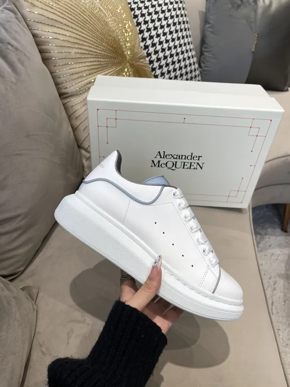 Alexander McQueen Shoe 